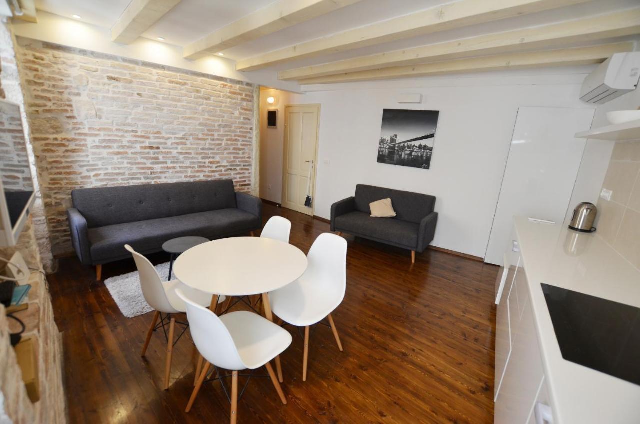 Grisia Apartments Rovinj Bagian luar foto